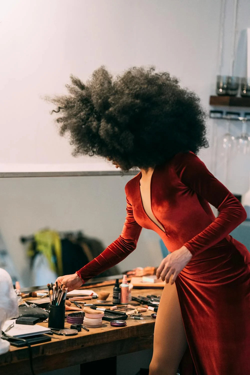 Type 4C Coily Hair: Haircare, Identification, and Hairstyles